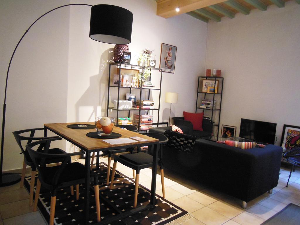 Appartement Arles Centre Historique Екстер'єр фото