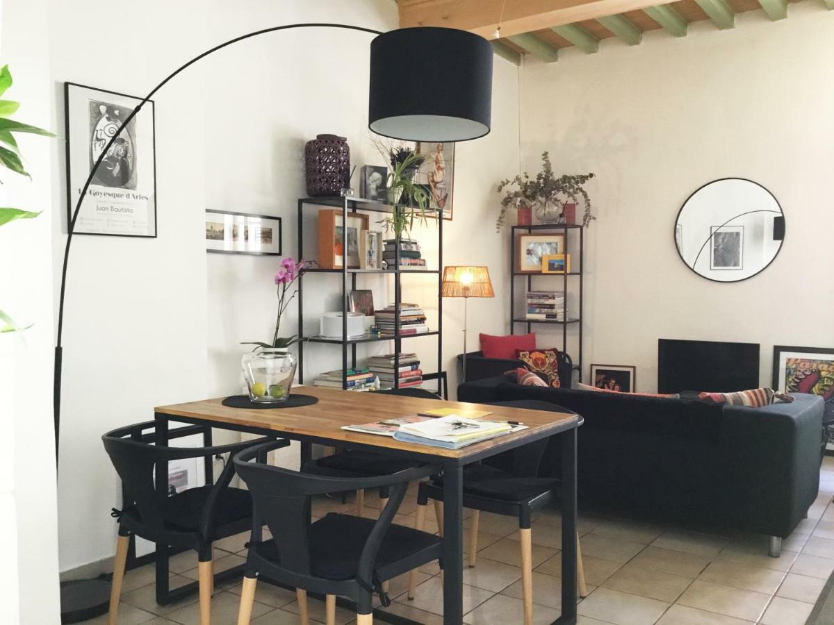 Appartement Arles Centre Historique Екстер'єр фото